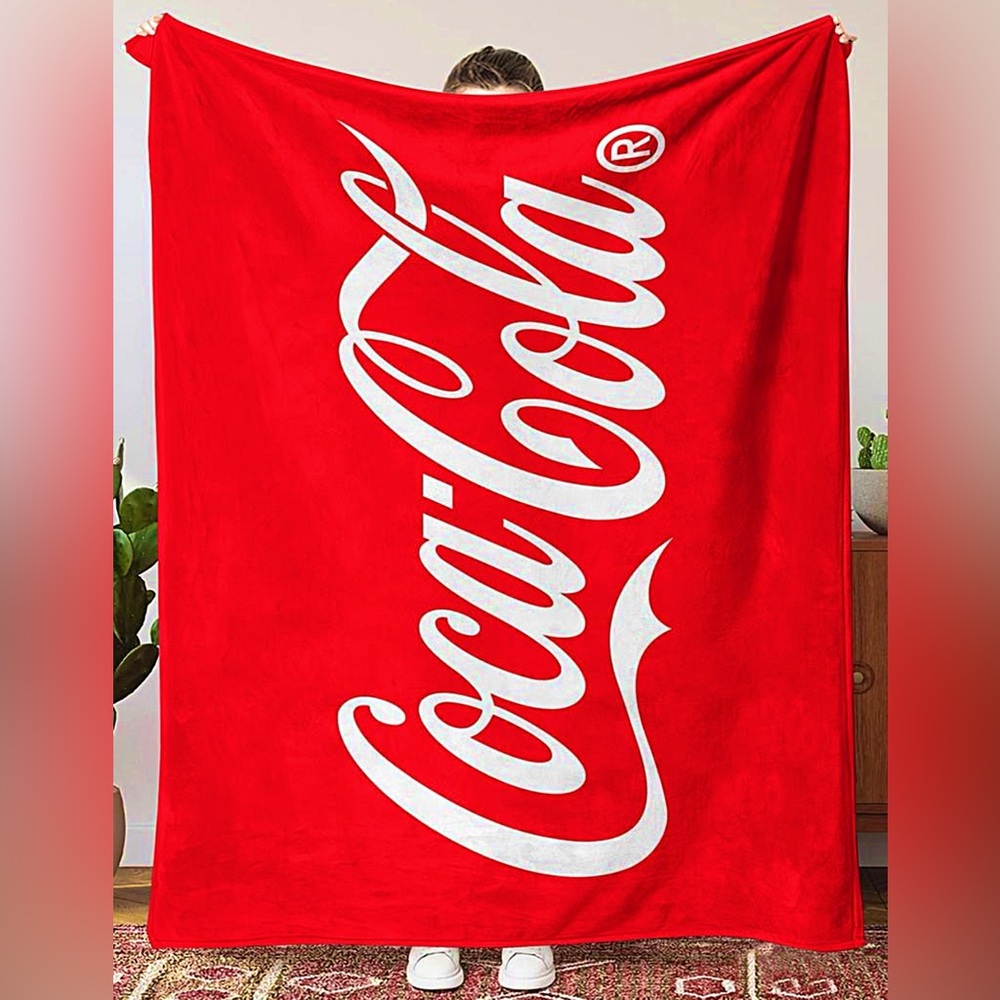 Brand New 50x60 Inch Coca Cola Coke Soda Soft Plush Throw Blanket